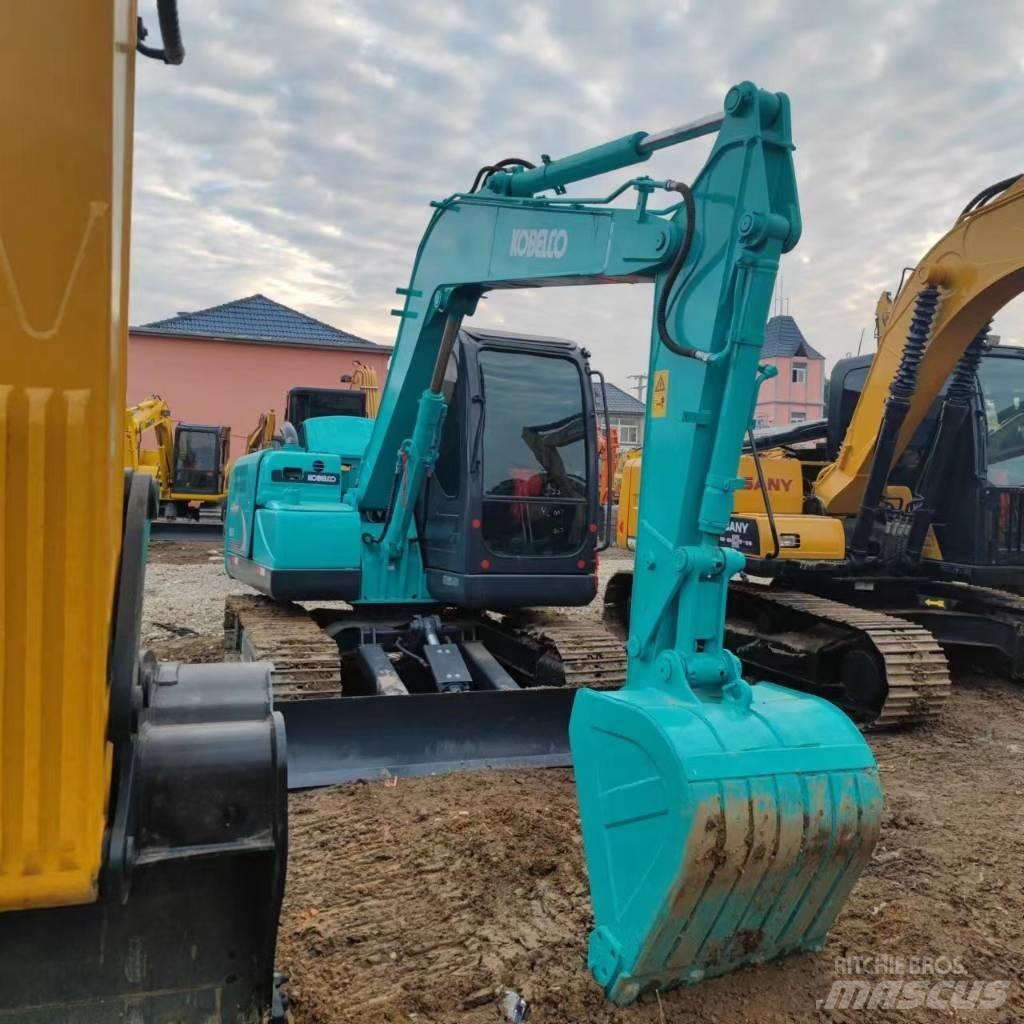 Kobelco SK 75 Гусеничні екскаватори