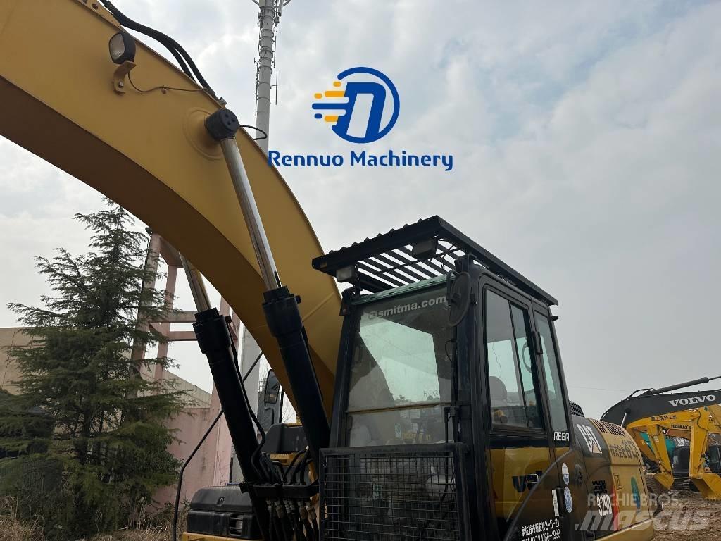 CAT 329D Гусеничні екскаватори