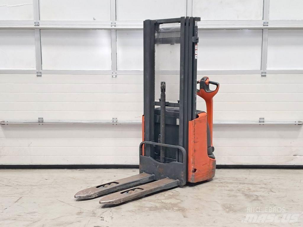 Linde L12 Ручний візок