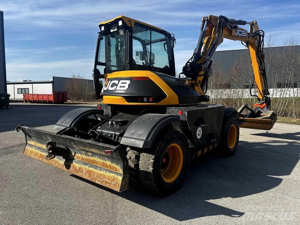 JCB HD110WT SV Середні екскаватори 7т. - 12т.