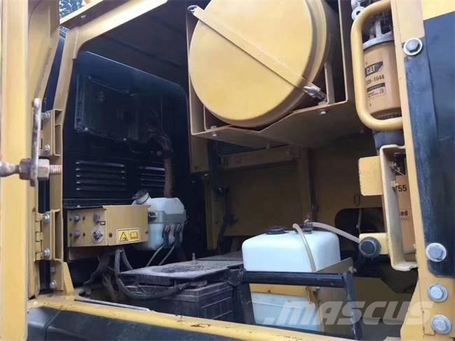 CAT 345 D L Гусеничні екскаватори