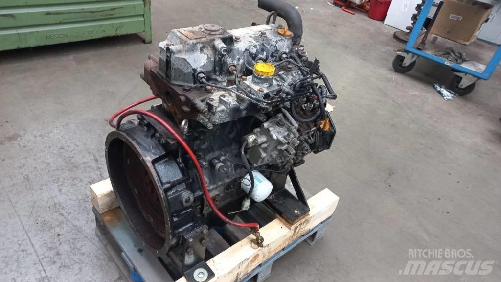 Yanmar 4TNV98 Двигуни