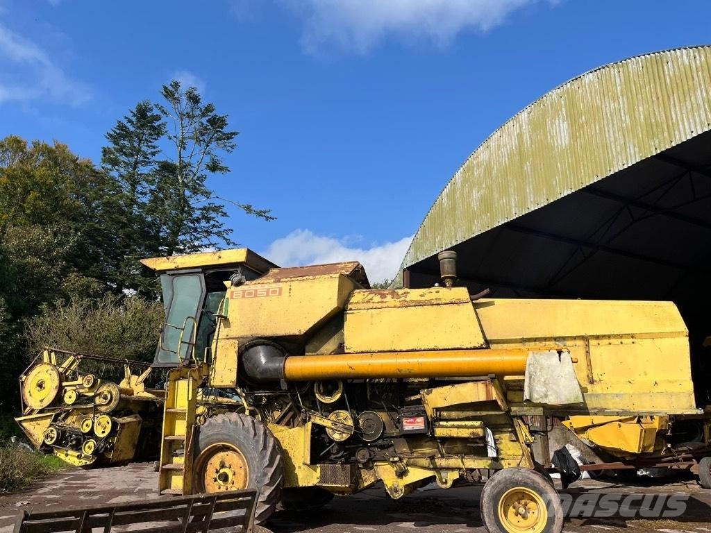 New Holland 8050 Зернозбиральні комбайни