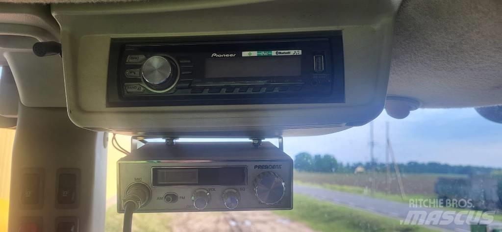 John Deere R4040i Самохідні обприскувачі