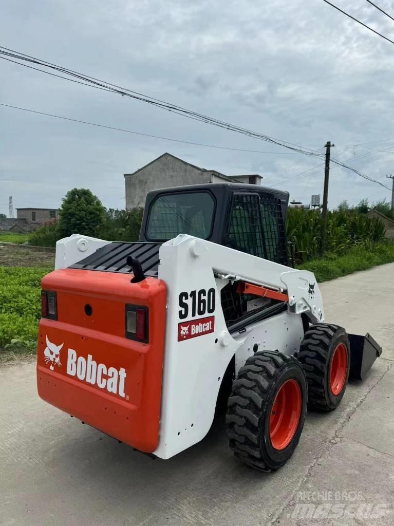 Bobcat S160 Міні-навантажувачі