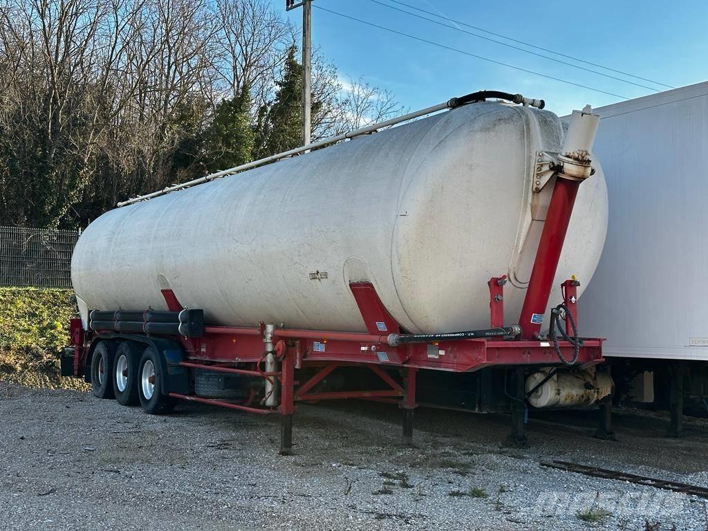 Spitzer SK 2463 CAL Напівпричепи-автоцистерни