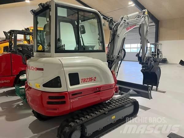 Takeuchi TB 235 Міні-екскаватори < 7т