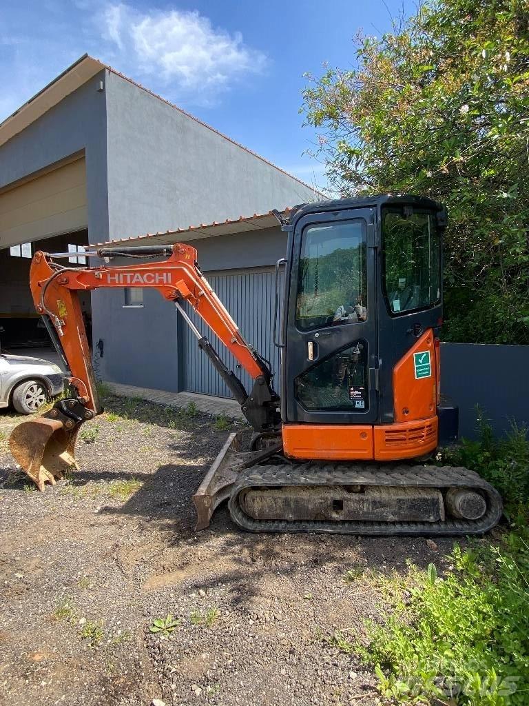 Hitachi ZX 26 Міні-екскаватори < 7т