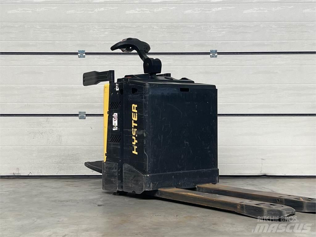 Hyster P2.0S Штабелери
