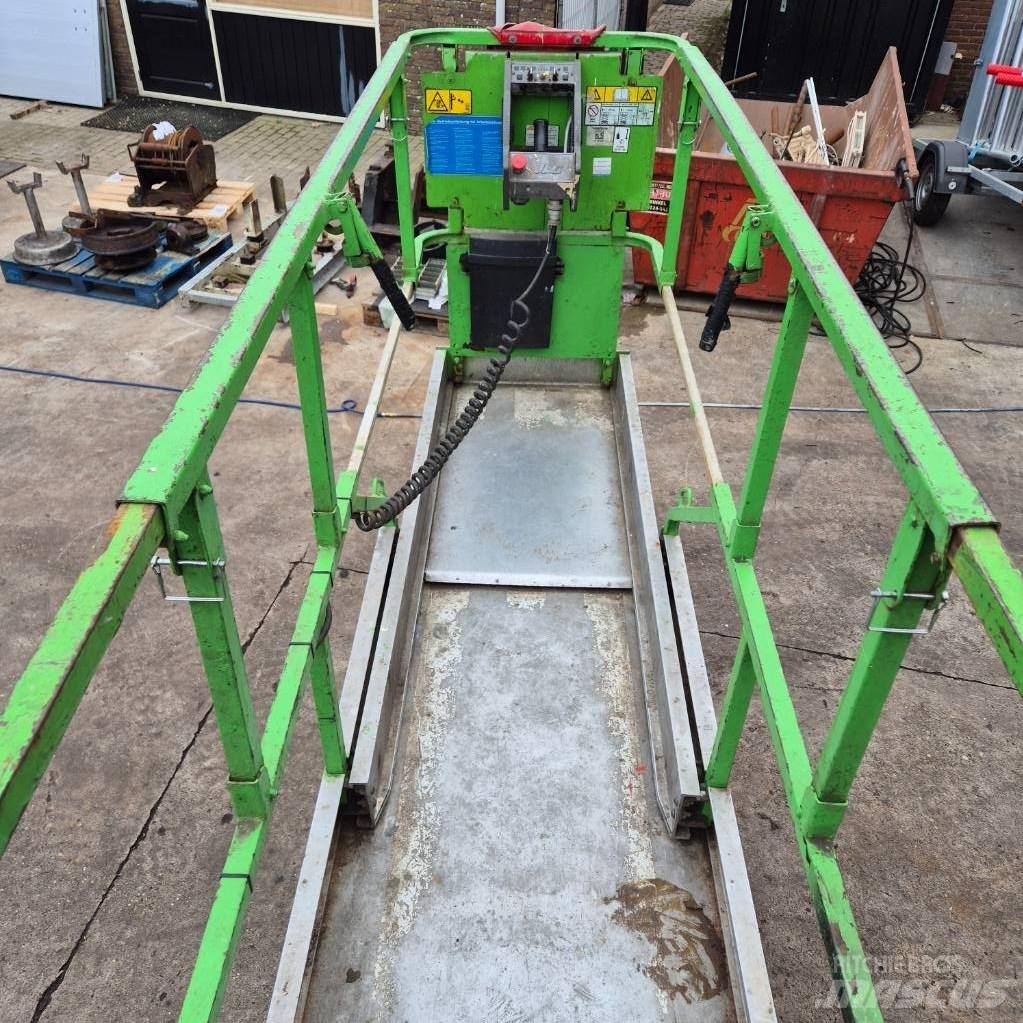 JLG 2630 ES Підйомники-ножиці
