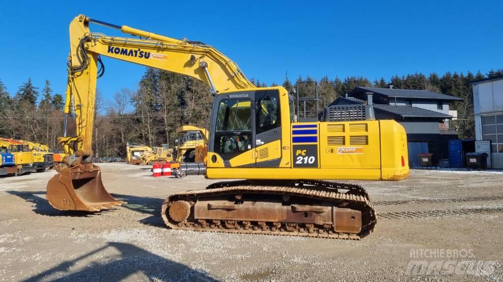 Komatsu PC 210 LC-11 Гусеничні екскаватори