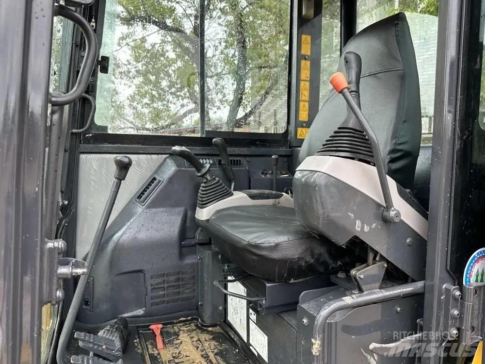 Komatsu PC 56-7 Міні-екскаватори < 7т