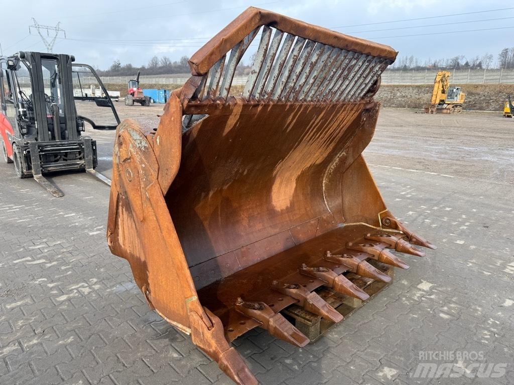 Liebherr LR 634 Ковші