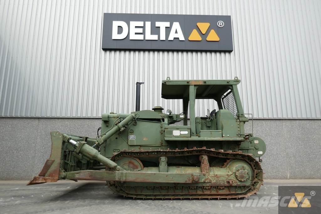 CAT D7F Ex-army Гусеничні бульдозери