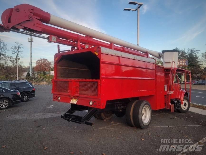 International 4700 Автовишки на базі вантажівки