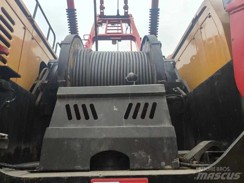 Sany SCC1000A Гусеничні крани