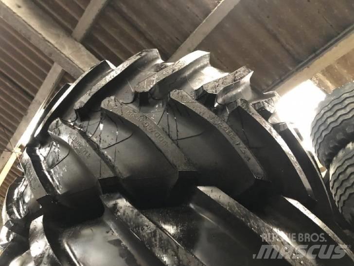 Trelleborg 900/60R32 Шини