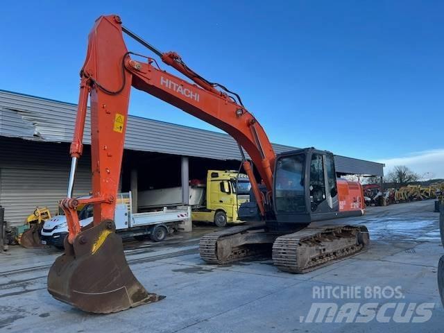 Hitachi ZX 210 LC-3 Гусеничні екскаватори
