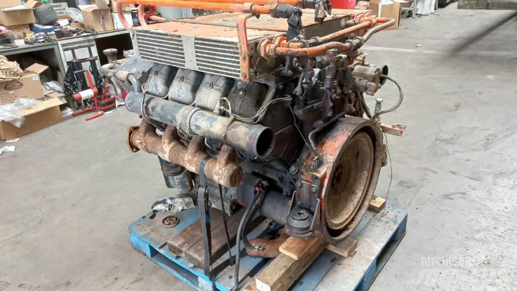 Deutz F8L413F Двигуни