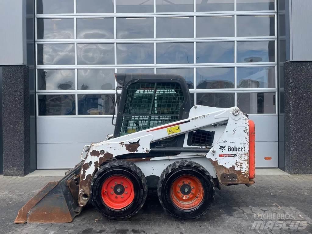 Bobcat S450 Міні-навантажувачі
