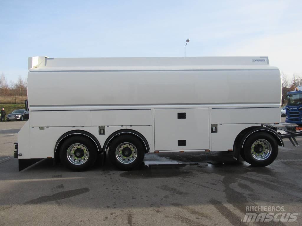 STOKOTA tankbil Вантажівки-цистерни