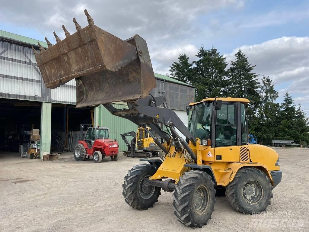Volvo L 35 B-Z Фронтальні навантажувачі