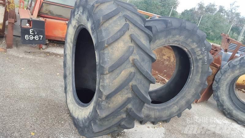  Pneus 540/65R34 Колеса