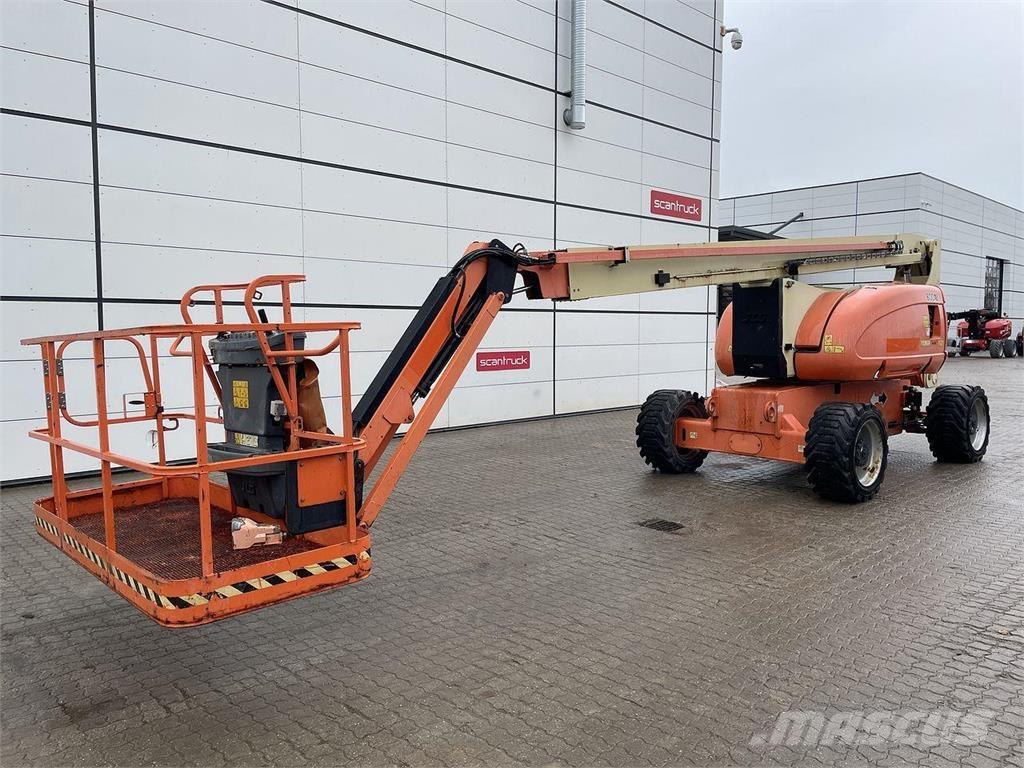 JLG 800AJ Колінчаті підйомники
