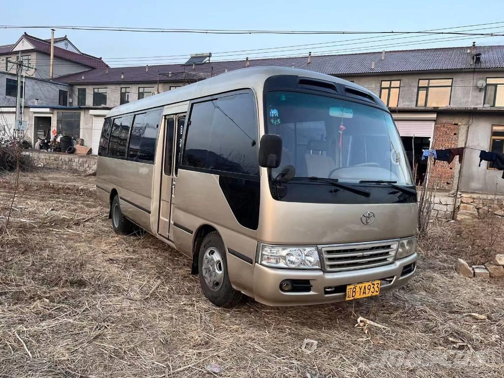 Toyota Coaster Bus Мікроавтобуси