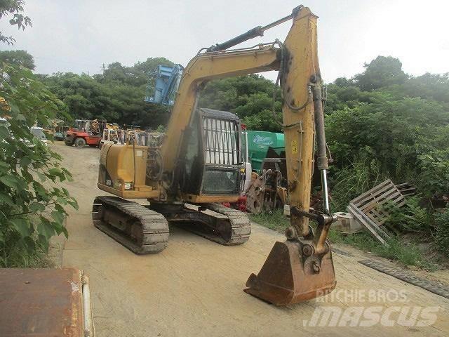 CAT 307d Середні екскаватори 7т. - 12т.