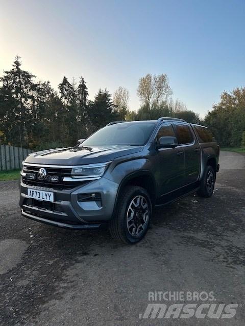 Volkswagen Amarok Пікапи / Бічне розвантаження