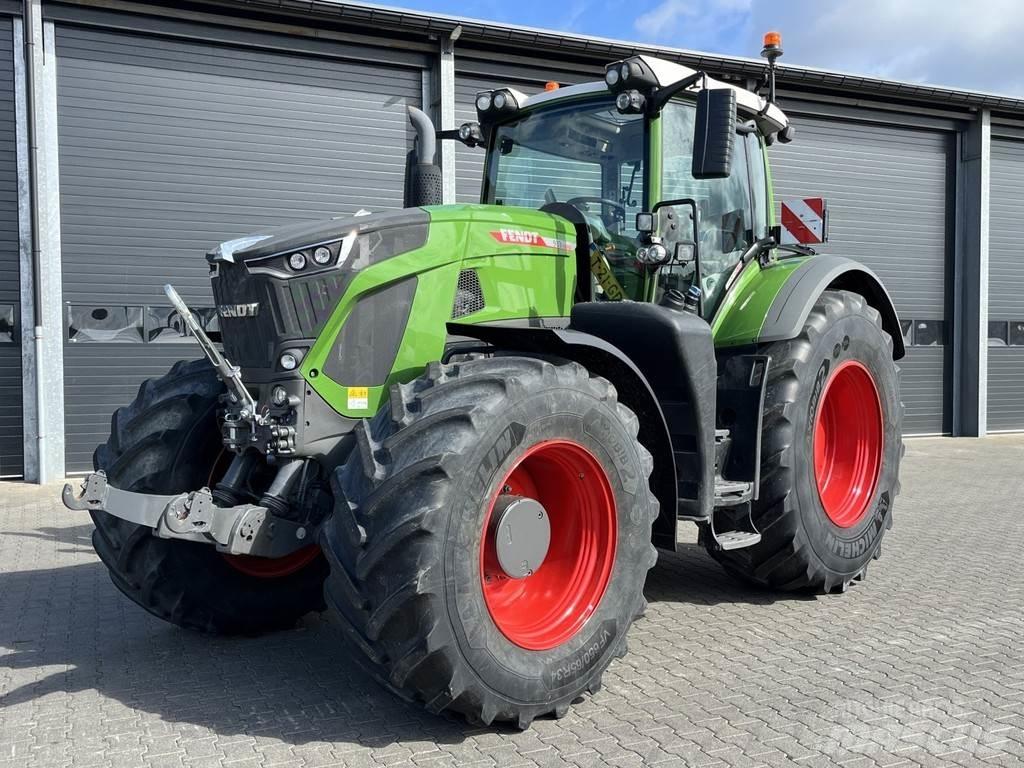 Fendt 933 Vario Трактори