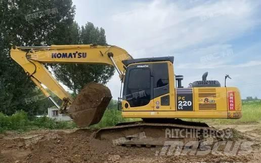 Komatsu PC 220-8 Міні-екскаватори < 7т