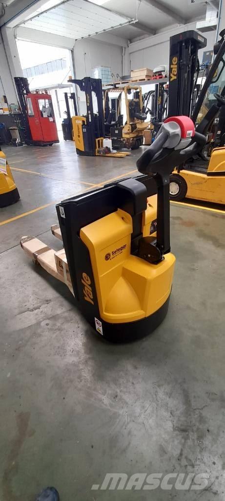 Yale MP16 Штабелери