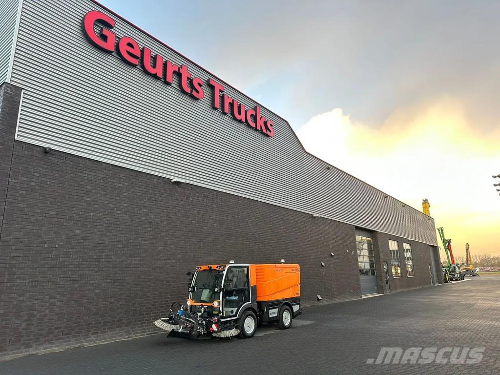 Bucher CITYCAT V20 Прибиральні машини