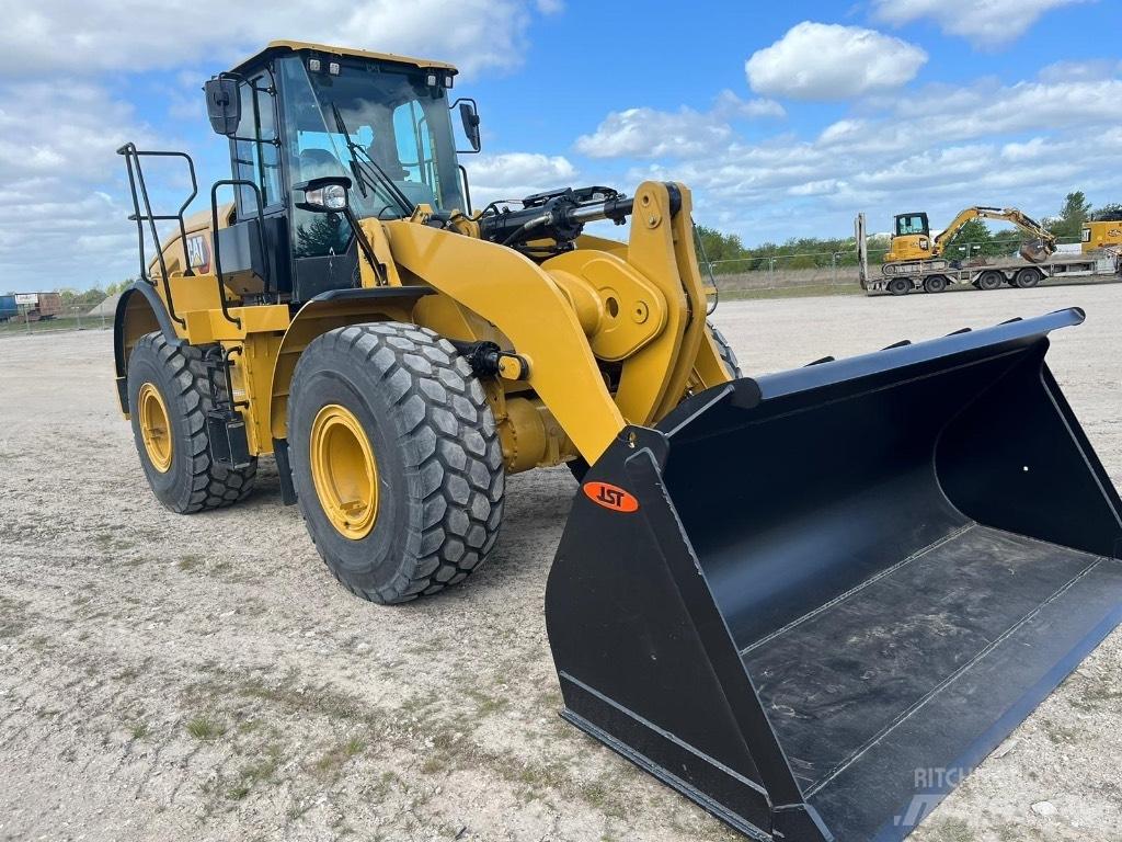 CAT 950 GC Фронтальні навантажувачі