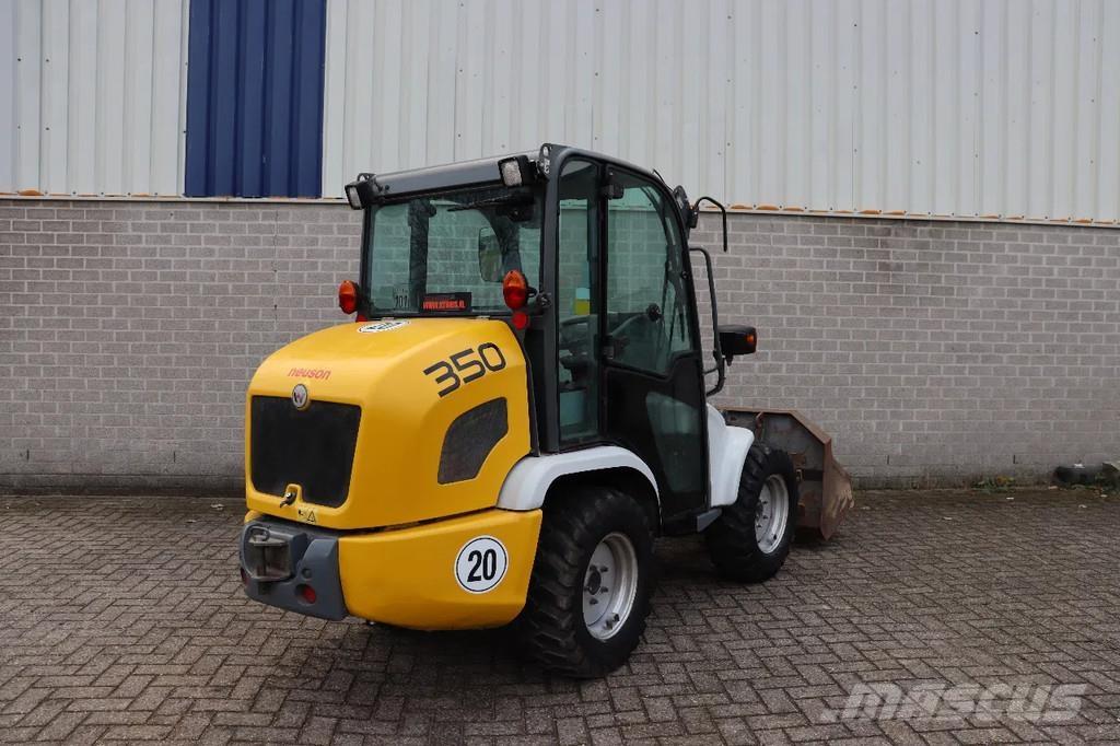 Kramer 350 Фронтальні навантажувачі