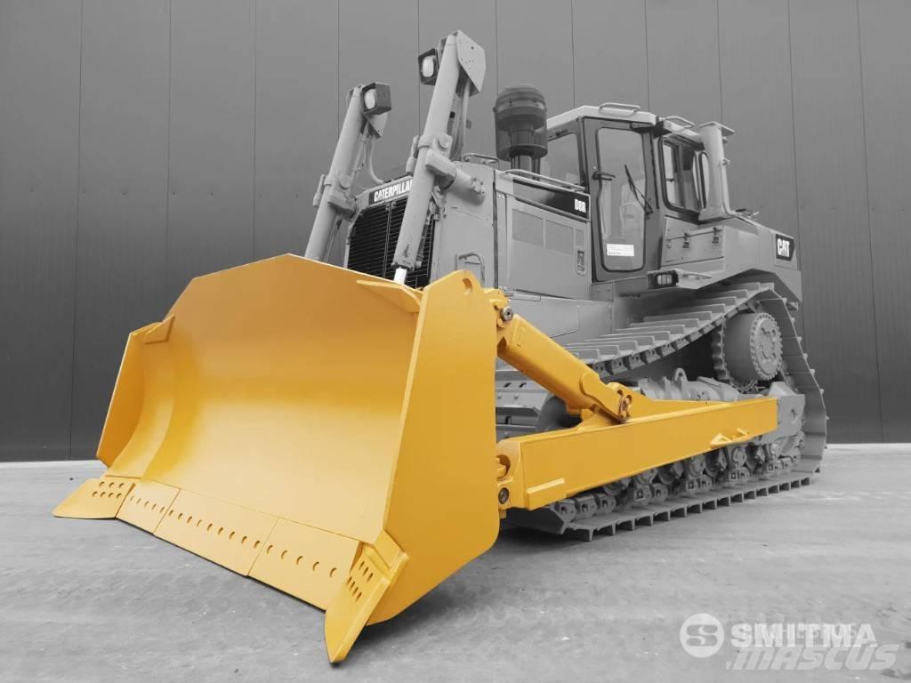 CAT D8T Леміші