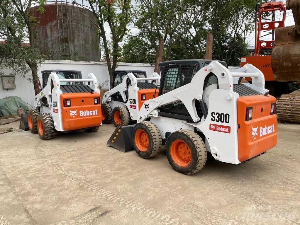 Bobcat S 130 Міні-навантажувачі