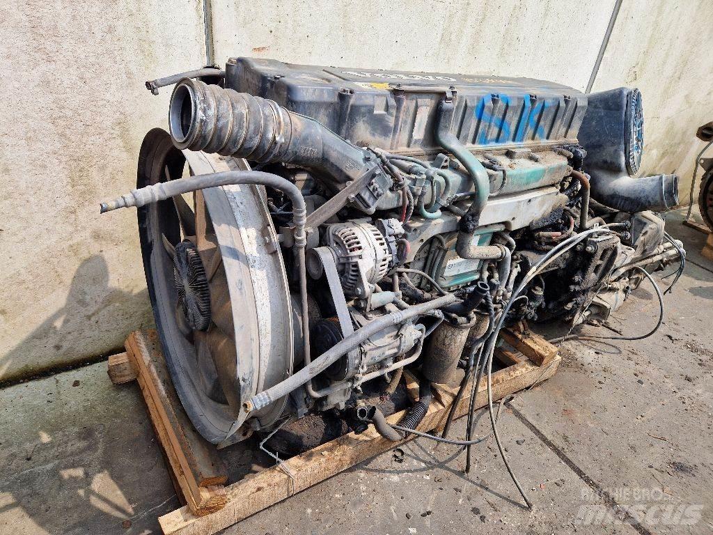 Volvo D12D380 Двигуни