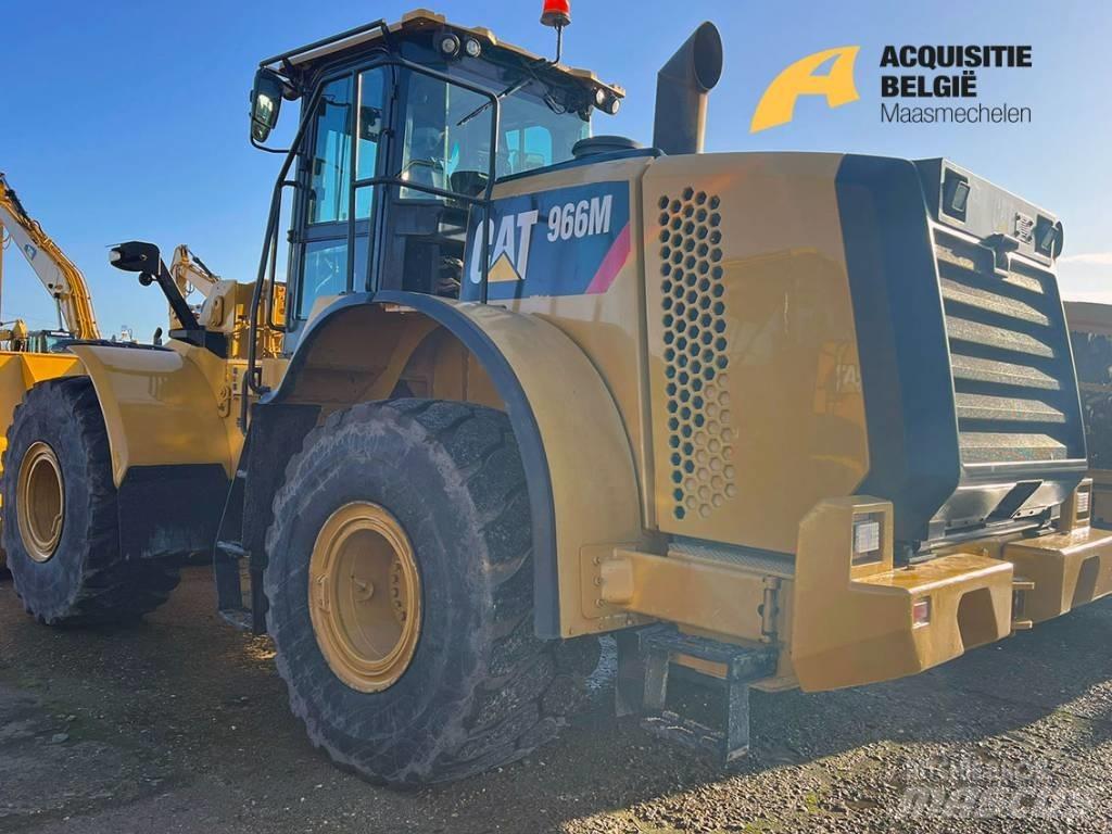 CAT 966 M Фронтальні навантажувачі