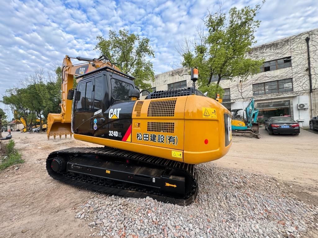 CAT 324 D L Гусеничні екскаватори