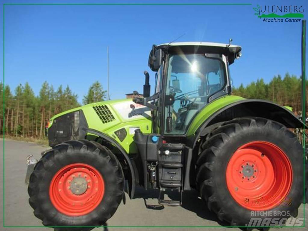 CLAAS Axion 810 Трактори