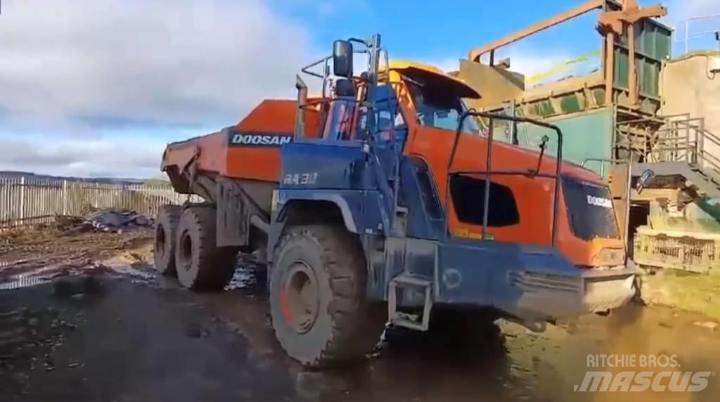 Doosan DA 30 Зчленовані самоскиди