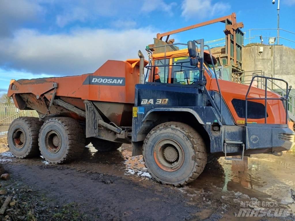 Doosan DA 30 Зчленовані самоскиди
