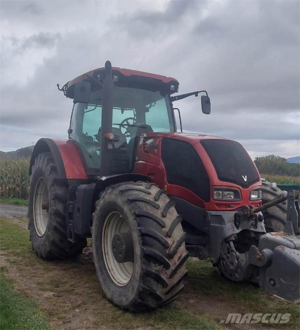 Valtra S352 Трактори