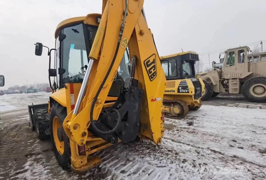 JCB 3CX Екскаватори-навантажувачі