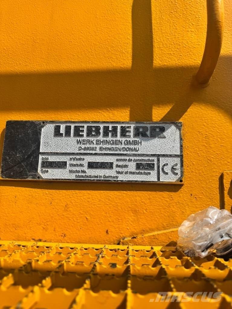 Liebherr LR 1400-2 Гусеничні крани