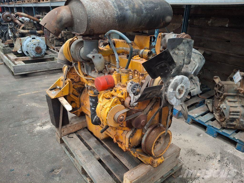 Cummins C8.3 Двигуни