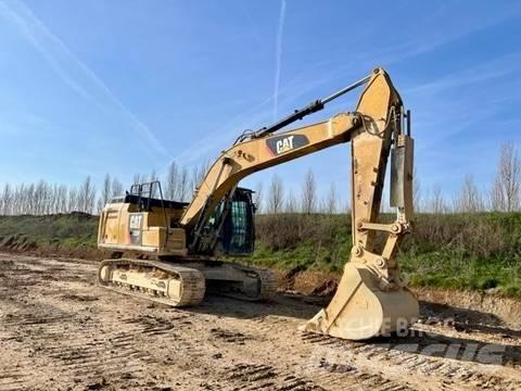 CAT 326 F L Гусеничні екскаватори